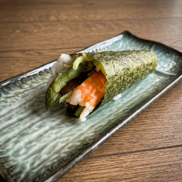Angel Hand Roll.